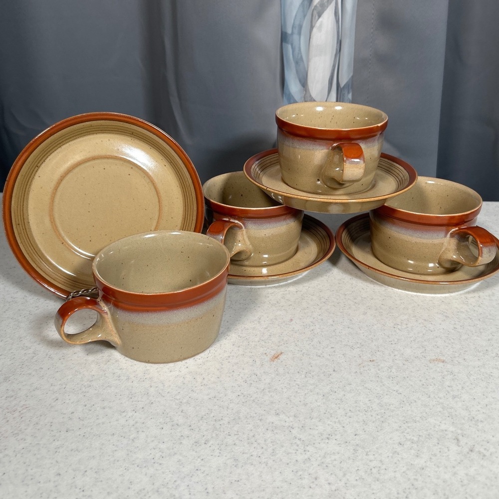 Mikasa Potters Art Ben Seibel Design Japan PF850 Cups & Saucers Tan Set/4 (#1)